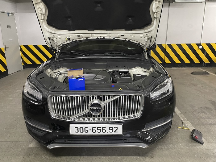 thay ắc quy cho xe volvo chính hãng