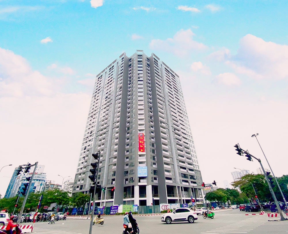 thay bình ắc quy ô tô tại chung cư The Park Home, quận Cầu Giấy, Hà Nội