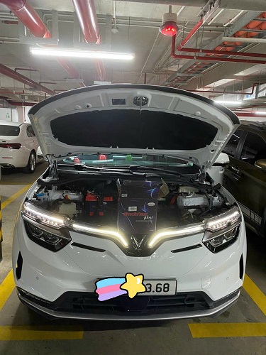 Ắc quy cho xe vinfast vf8