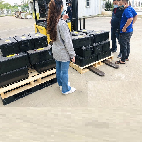 mua ắc quy cũ tại hà nội