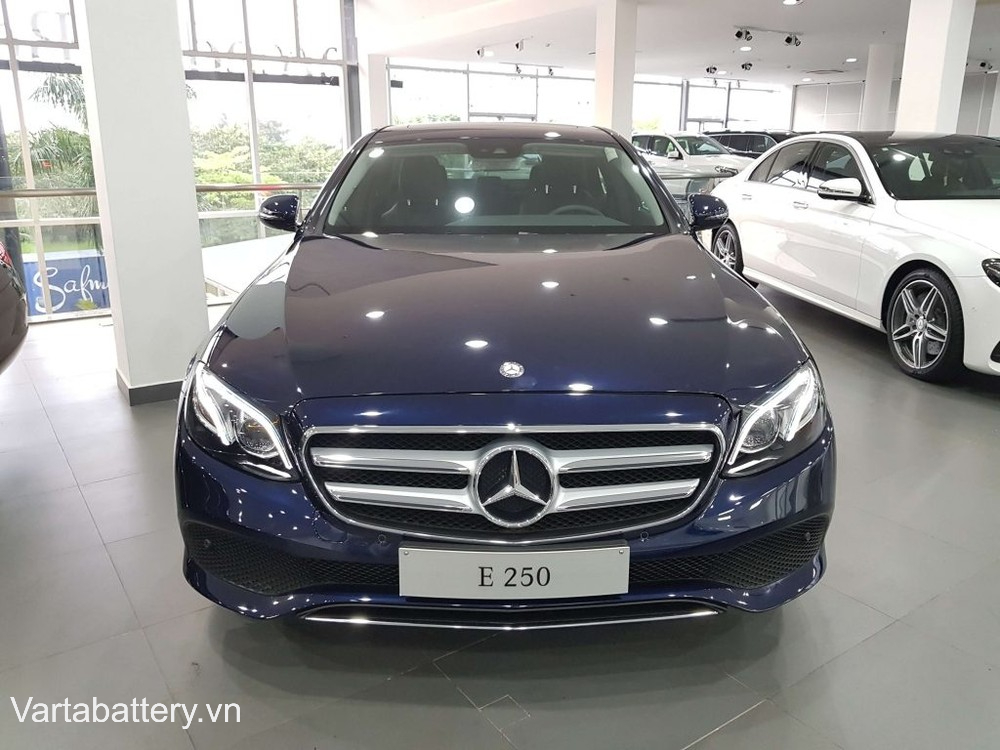 Ắc quy cho xe Mercedes