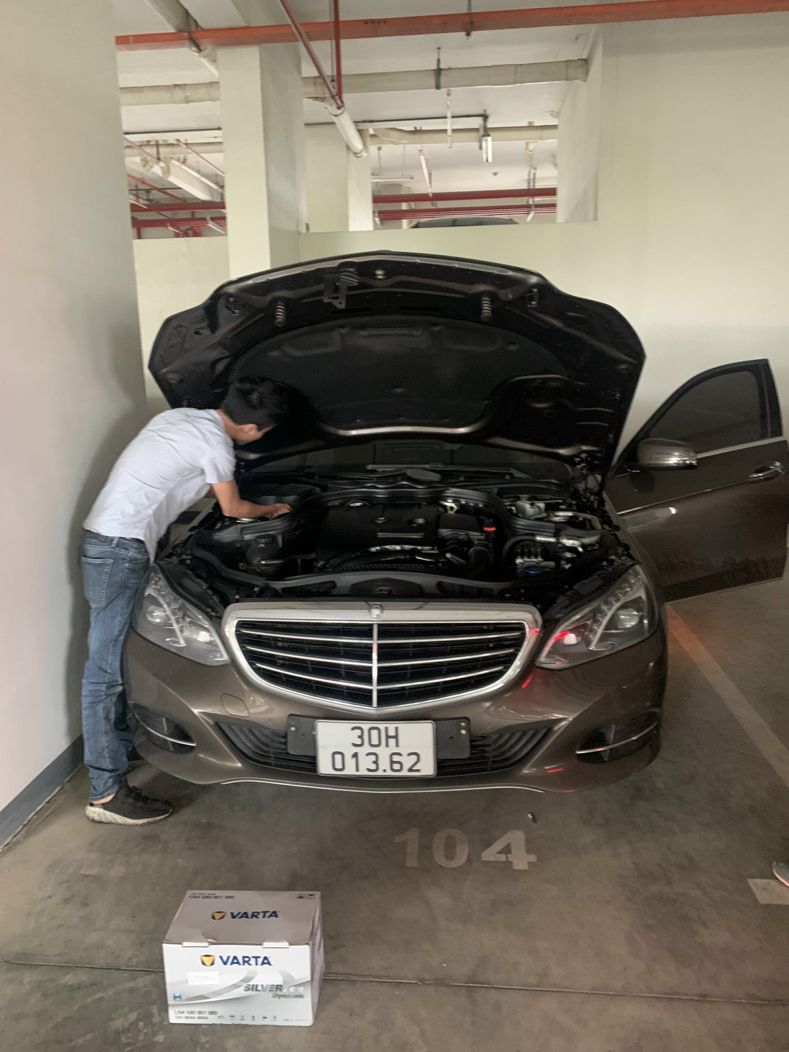 ắc quy varta AGM 80