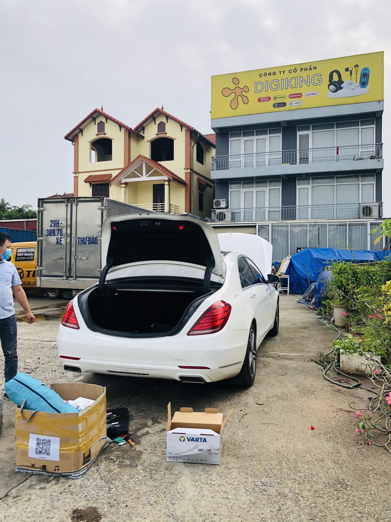 Ắc quy varta AGM 80ah cho Mercedes S400