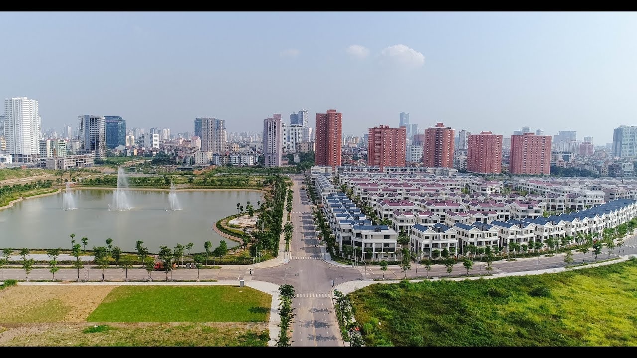 Cứu hộ ắc quy tại kdt starlake tây hồ tây