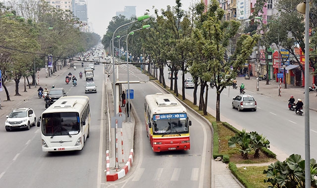 thay bình ắc quy xe máy điện klara tại quận Bắc Từ Liêm