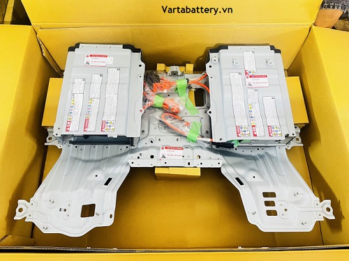pin G951048080 cho xe LEXUS NX300h hybrid